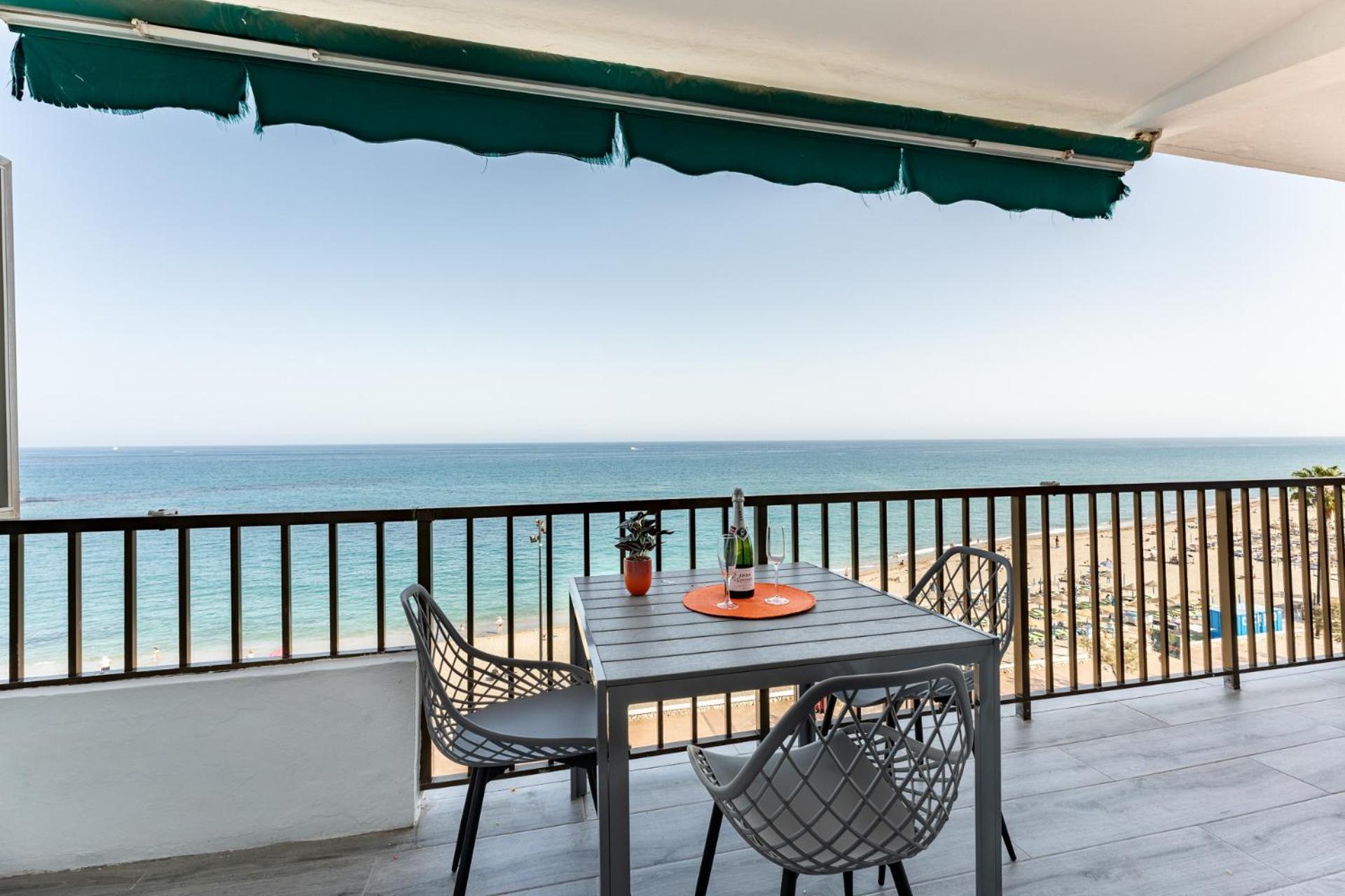 Malagasuite Golden Views Fuengirola Luaran gambar