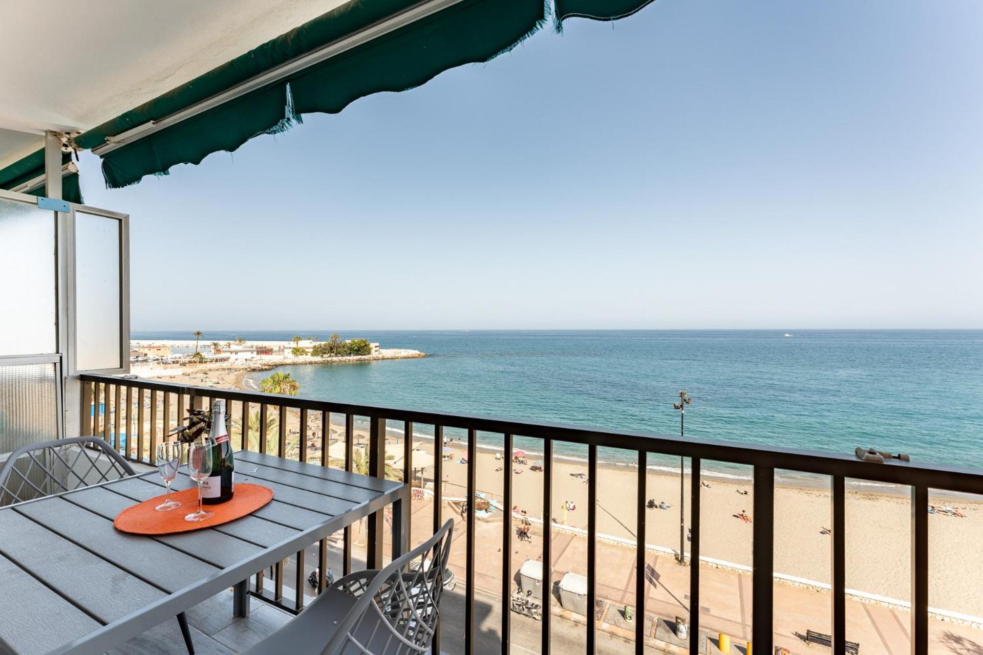 Malagasuite Golden Views Fuengirola Luaran gambar